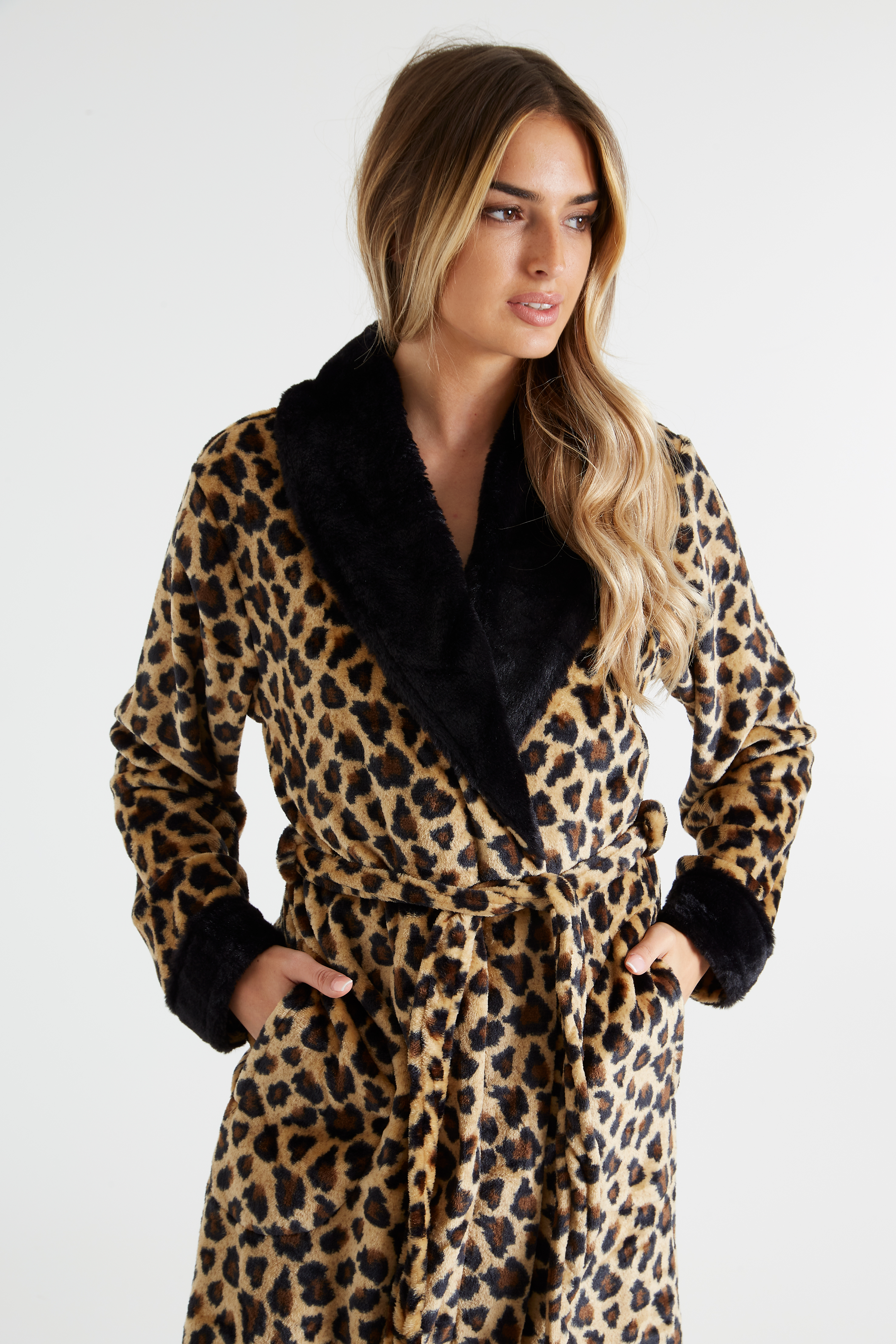 Long leopard 2025 print dressing gown